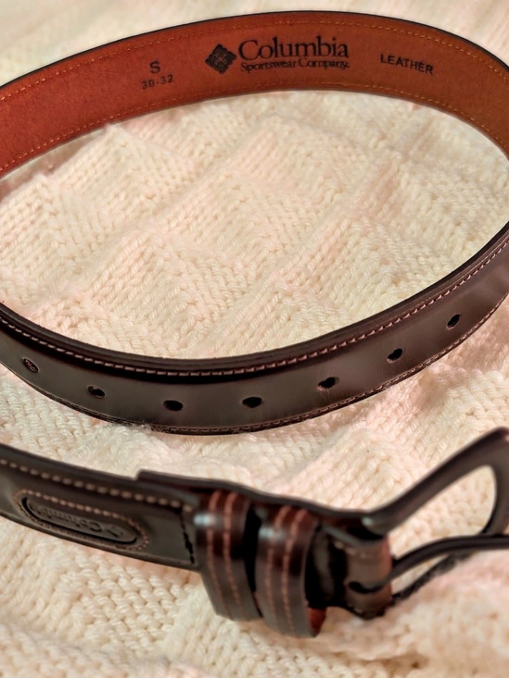 Columbia Leather Belt in Brown Size Small